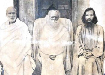 ആചാര്യത്രയവും ഹൈന്ദവാചാരപദ്ധതിയും